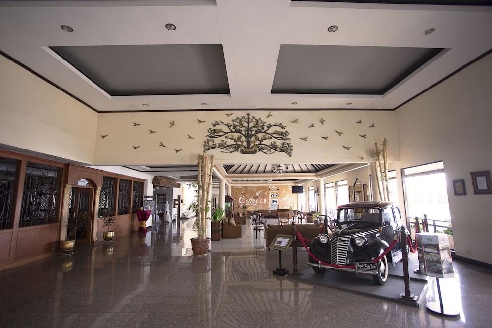 Prigen Royal Hotel Tretes מראה חיצוני תמונה