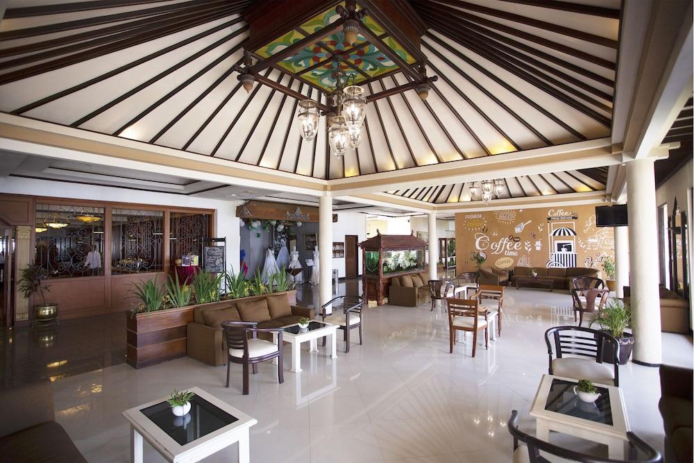 Prigen Royal Hotel Tretes מראה חיצוני תמונה