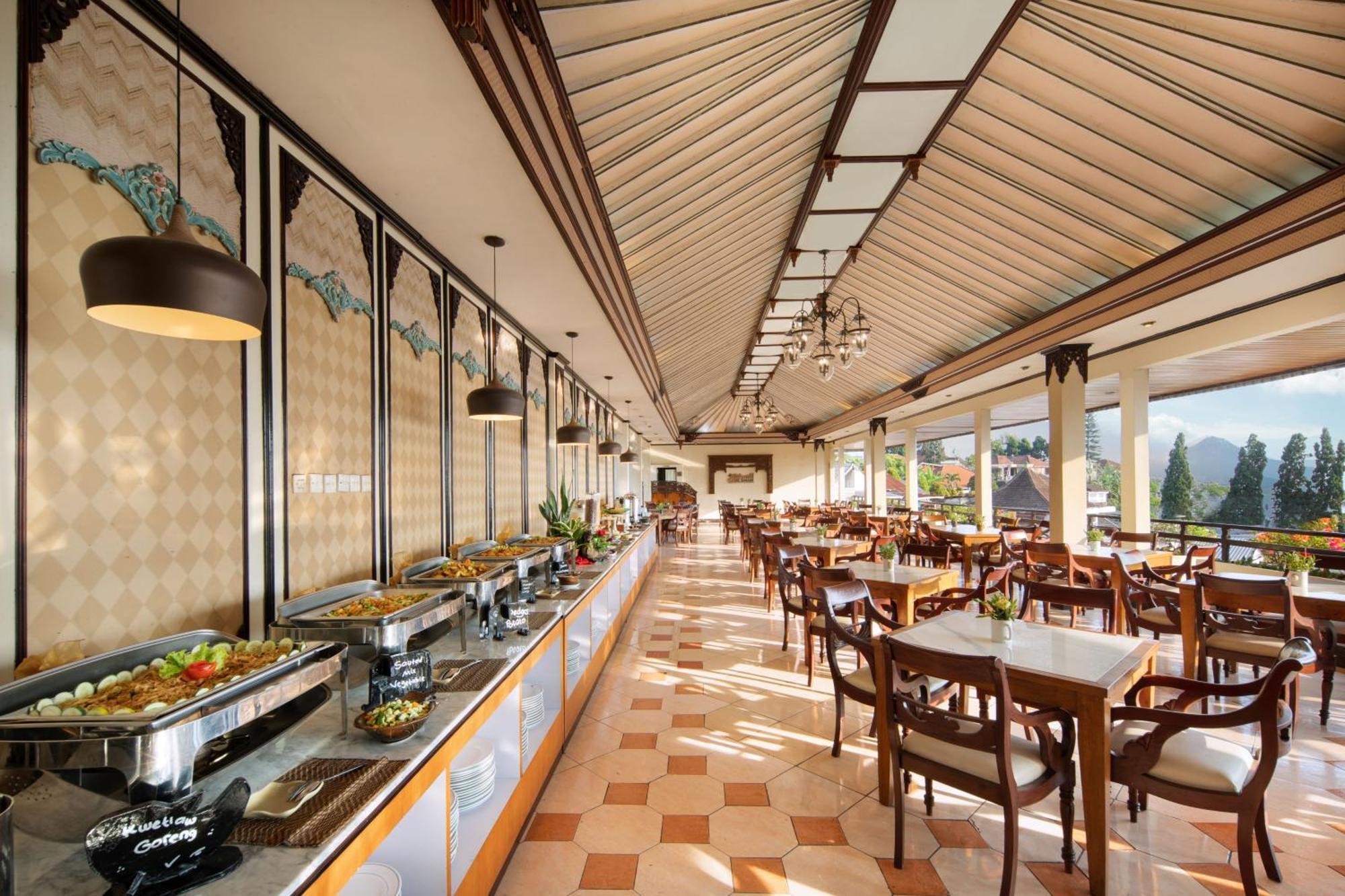 Prigen Royal Hotel Tretes מראה חיצוני תמונה