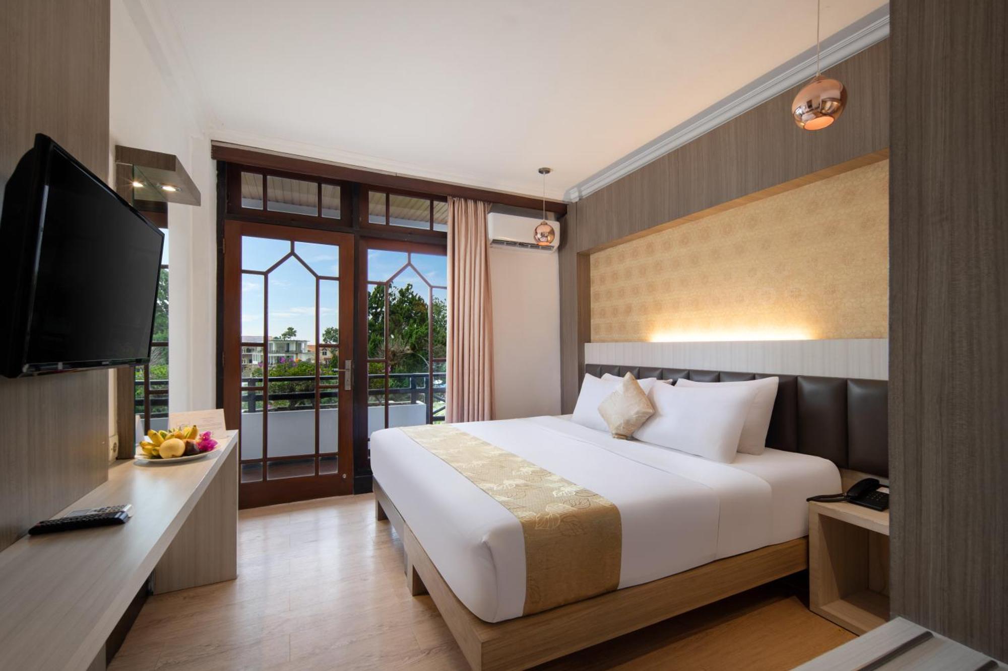 Prigen Royal Hotel Tretes מראה חיצוני תמונה