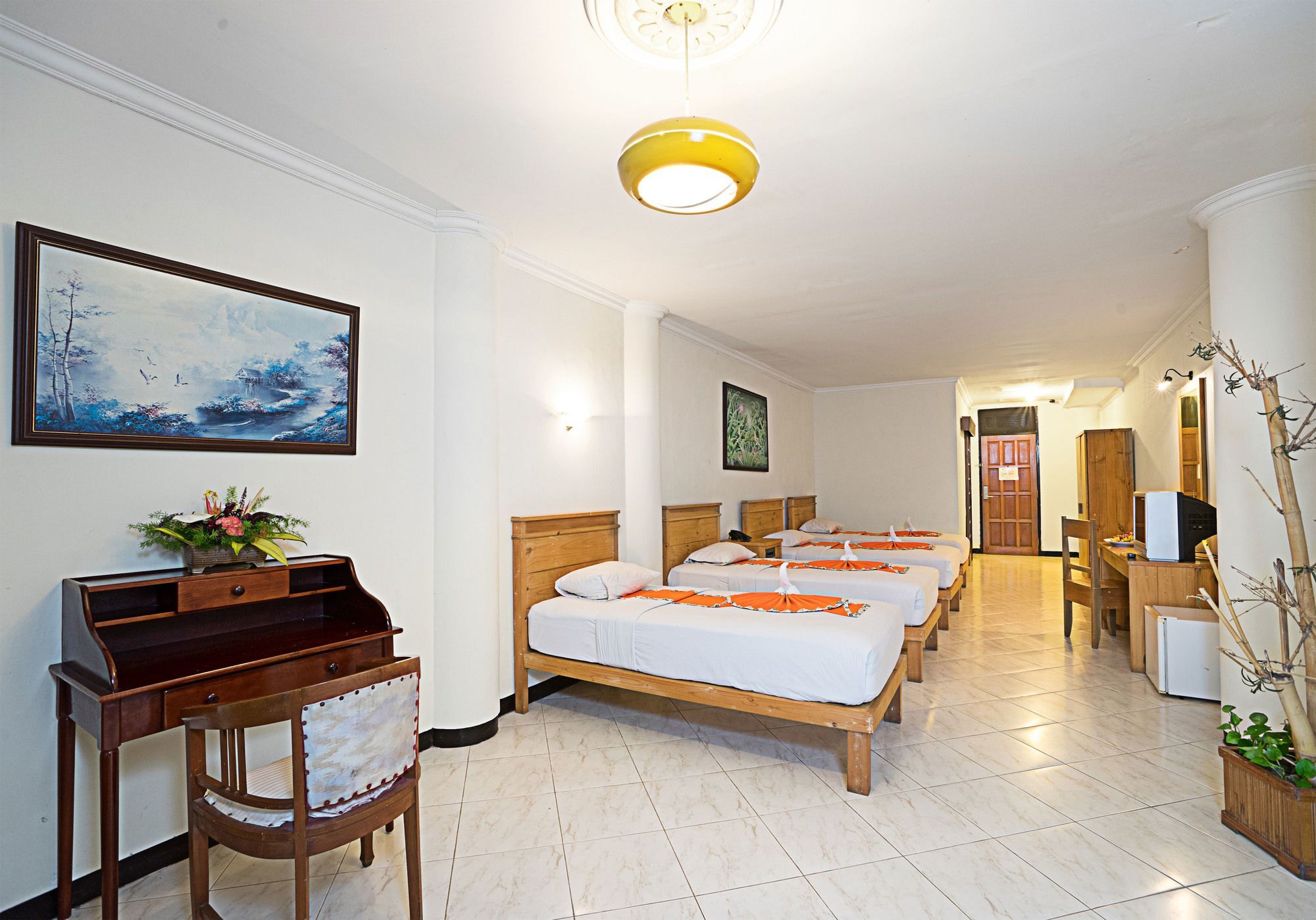Prigen Royal Hotel Tretes מראה חיצוני תמונה